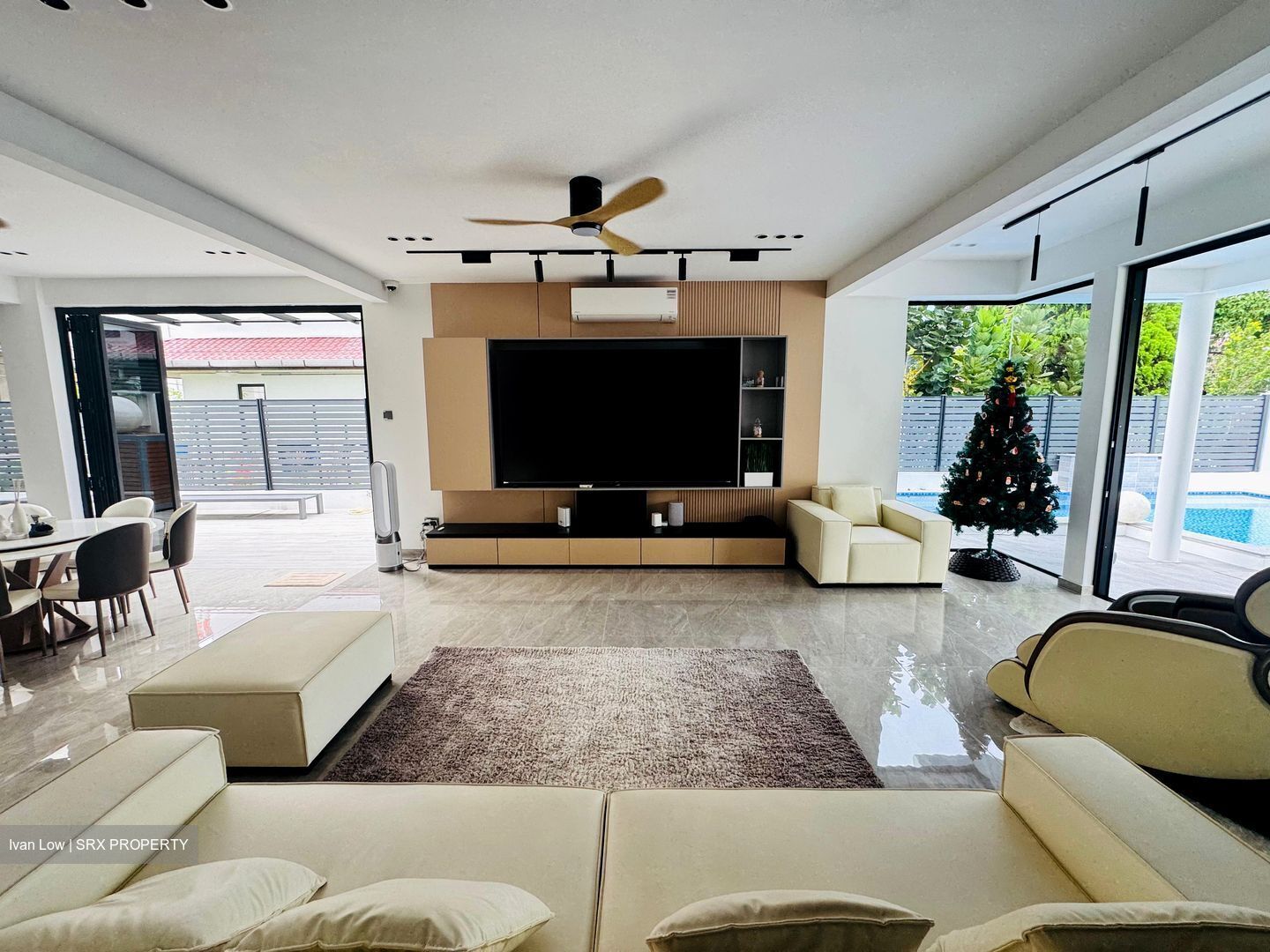Platina Gardens (D27), Terrace #450354301